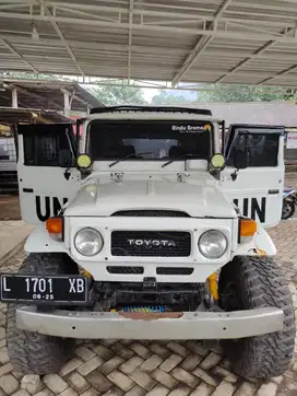 Toyota hardtop fj40