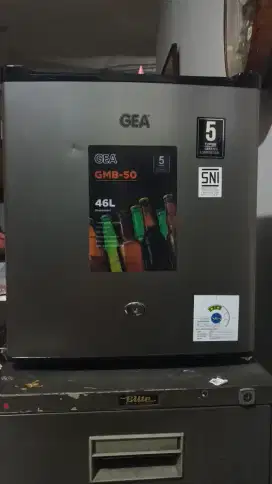 Mini Kulkas Gea