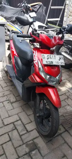 beat karbu tahun 2010 pajak isi/tt boleh gan cash lebih bagus