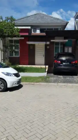 Rumah Grand Cibubur Country SHM