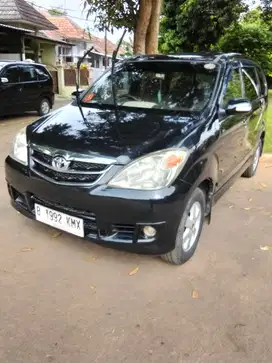 Toyota Avanza 2010 Bensin