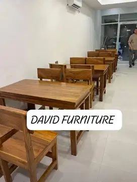 Meja kursi sekolah