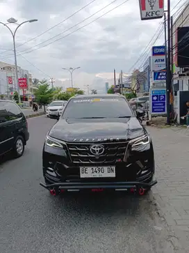 Toyota Fortuner 2023 Diesel