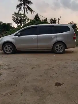 Nissan Grand livina 2007 Bensin