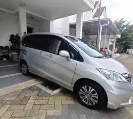 Dijual Honda Freed 2013 BU
