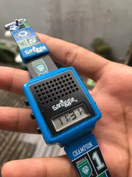 Smiggle talking watch