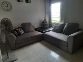 Sofa Rumah Artis gaya Eropa Lux Lebar masih gress ikea informa courts