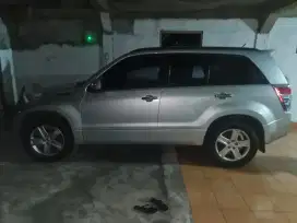 Suzuki grand vitara JLX 2010 AT