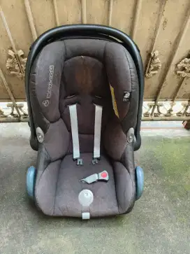 Baby car seat tempat duduk bayi di mobil siap pakai