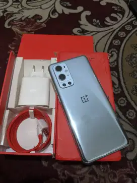 One plus 9pro 5g 8/256