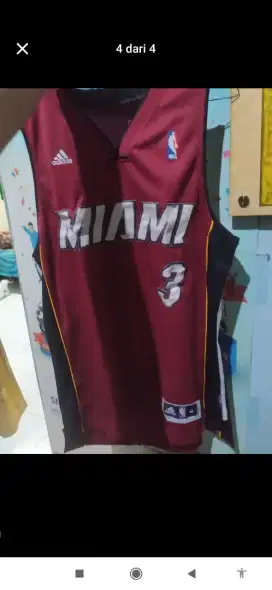 Baju basket ukuran M luar