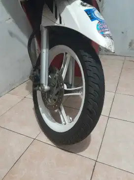 Mio j 2013 Warna putih