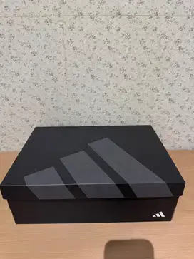 Adidas Adizero Boston 12 (Size 44) Like New Original