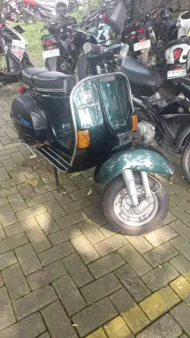 Vespa Exlusive 2 95