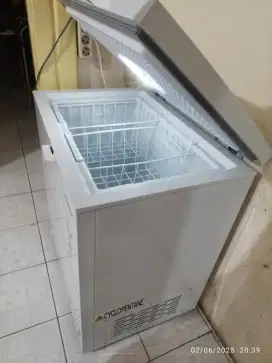 Freezer FRV 150X