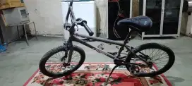 Jual sepeda BMaX FINGARD bekas