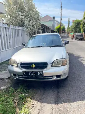 Suzuki baleno 2001