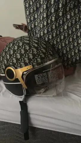 Helm Vespa 946 Christian Dior
