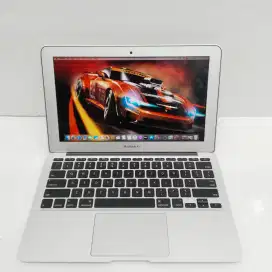 Macbook Air (11-inch,Early 2015) Ram 8GB SSD 120GB