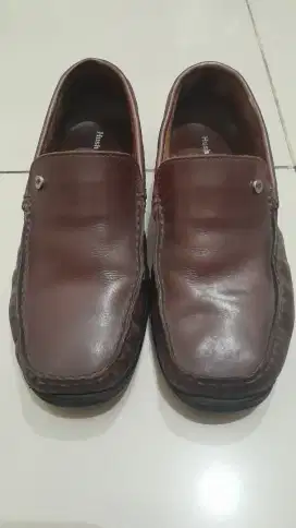 Sepatu pantofel kulit Hush Puppies Formal ori size 41