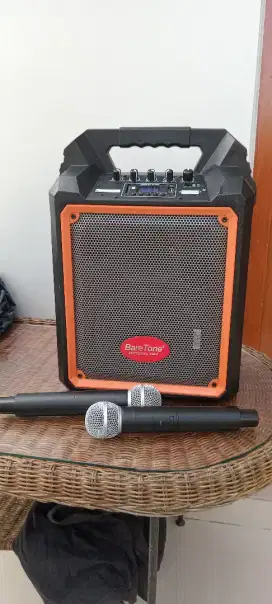 Speaker karaoke