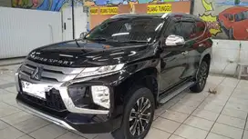 Mobil pajero sport 2023