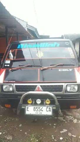 mau ngangkut barang muat banyak!! pakailah Mobil Pick Up L300 Colt