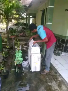 Servis AC bongkar pasang ac