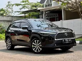 TOYOTA COROLLA CROSS BENSIN 1.8 AT 2020 HITAM. CROSSOVER GANTENG