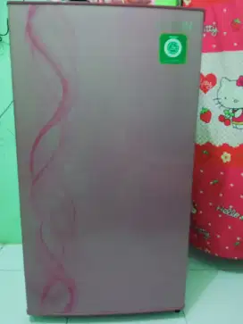Kulkas sharp 1 pintu