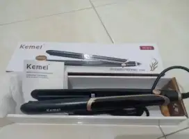 Catok rambut Kemei KM-2219