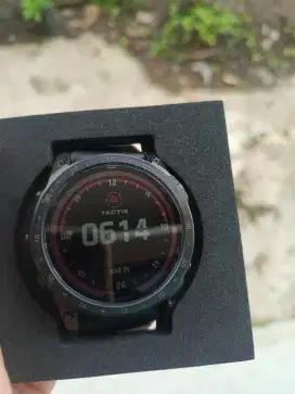 Garmin taktik 7 pro shapire solar like new