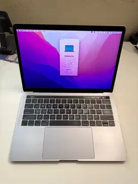 Macbook Pro 13 2017 8/512 4 TB Port Space Gray