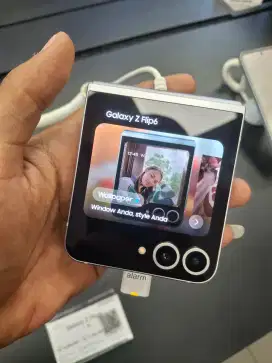 Samsung Galaxy Z Flip6 5G Bonus Jam Galaxy Fit3 dan Speaker Premium