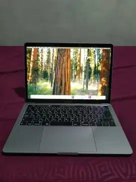 MacBook Pro 2018 i7 _16/2 Tera Touchbar