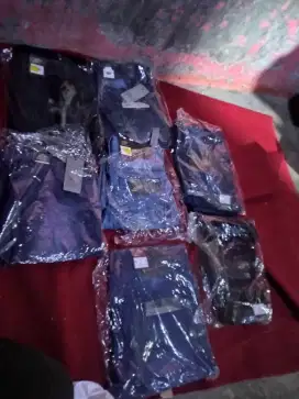 Celana levis pria boronga