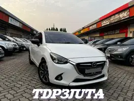 MAZDA GT AT 2015 SKYACTIVE WHITE PEARL EDITION