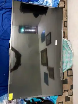 Jual cepat tv 43 inch masih mulus banget
