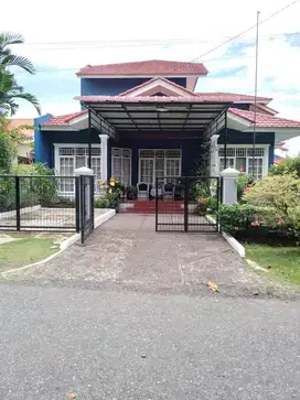 Rumah Air Tawar Kota Padang Lokasi Strategis Kampus UNP