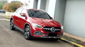 Mercedes Benz Mercy GLA200 GLA 200 Progressive Line AT 2020/2021