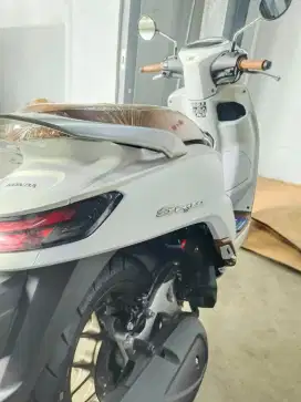 Dijual Honda stylo 160 tipe abs warna putih