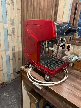 Mesin kopi bekas ferrati ferro fcm 3200dx