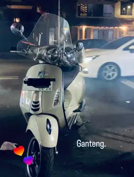 Jual vespa primavera beige 2023