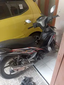 Dijual motor honda supra x 125 FI