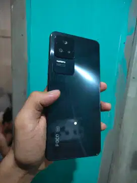 Poco F4 8/256 resmi indo