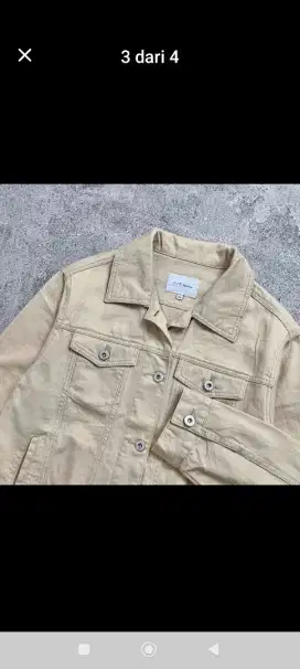 jaket size m masih bagus