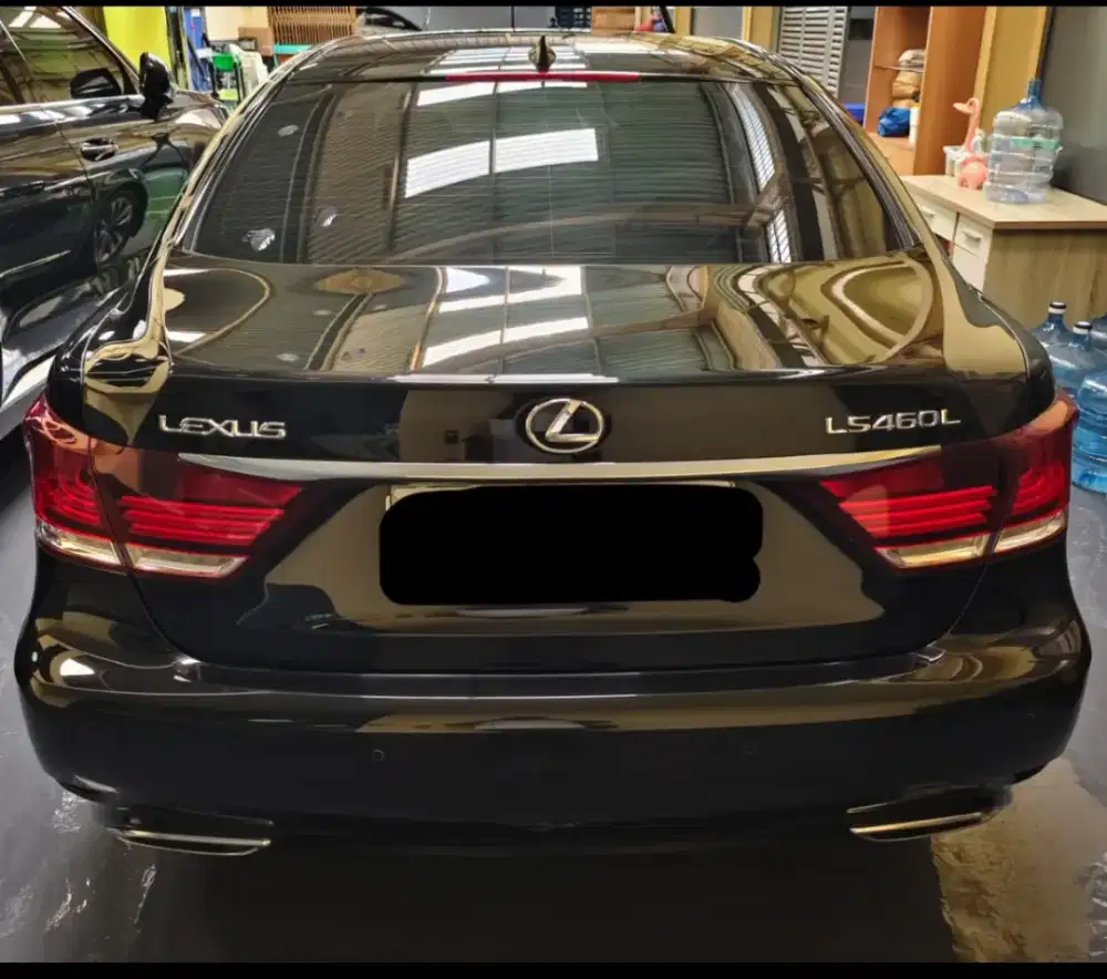 Toyota Lexus Hitam L5460L