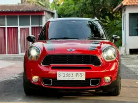 MiniCooper S 1.6 Countryman Th 2014 Automatic Low KM Istimewa