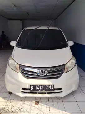 Honda Freed 2012 Bensin