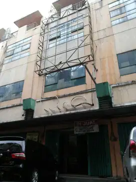 ruko darmo galeria mayjend sungkono